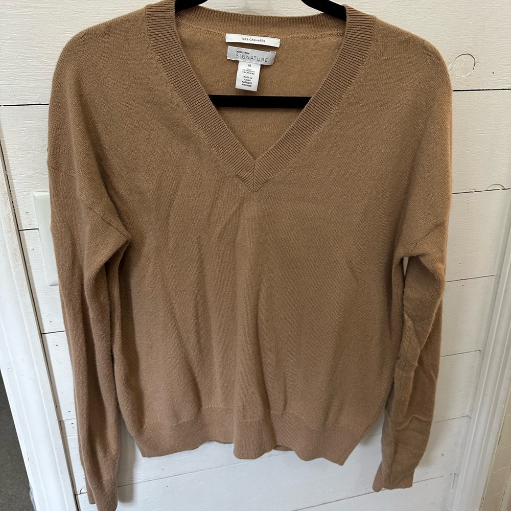 Nordstrom Signature Cashmere V Neck Sweater
